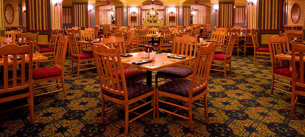 Yacht Club DINING