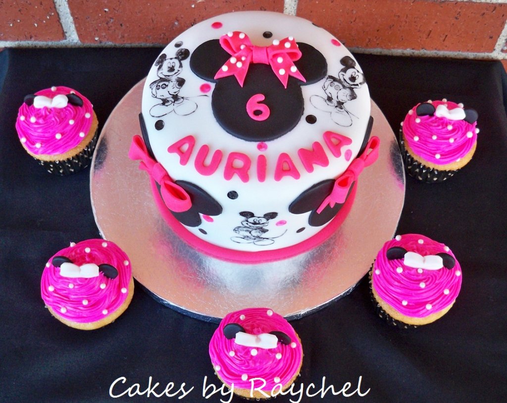 Minnie Mouse cake 6