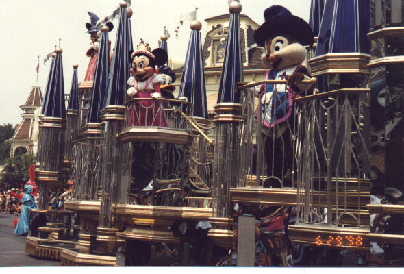 disney float