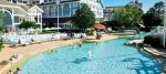 Beach-club-resort-POOL